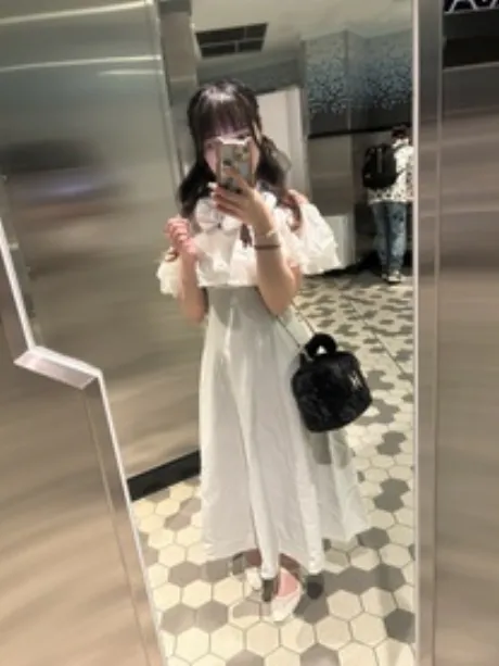 ヒナミ【弘前】距離感近めでねDINO～ディーノ～