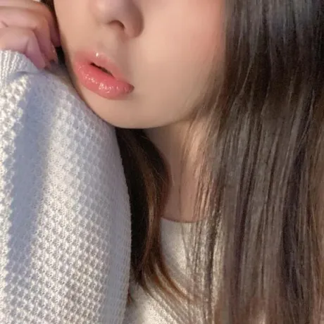 舌を絡ませて、、、/じゅり