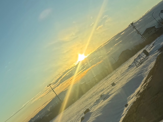 ももこです(^з^)日曜日出勤