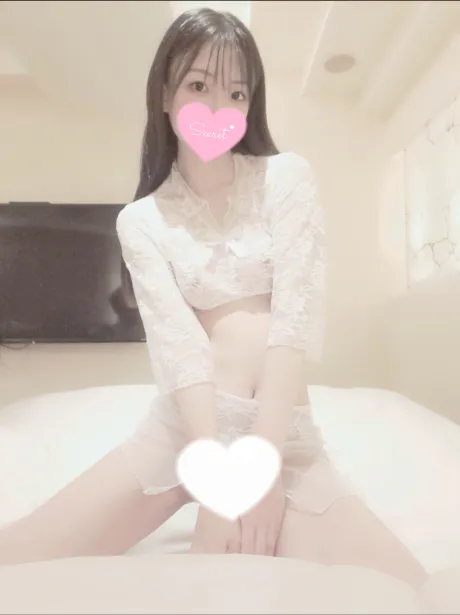 2日目♡/現役単体AV女優☆乙○カレン