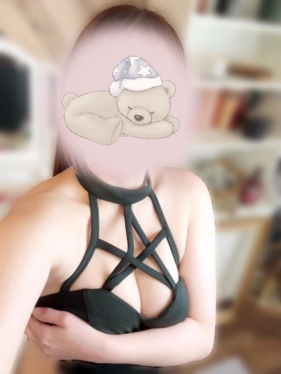 体験　まゆ　奥様のブログ こんばんは🌙