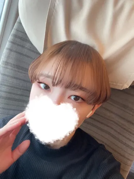 かおる【ミニマム美少女】L’ Amomr（ラムール）～青森～