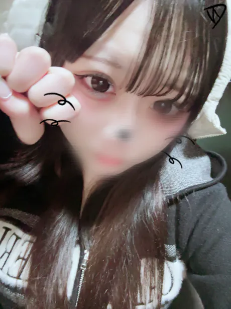 新人りりのティアラ
