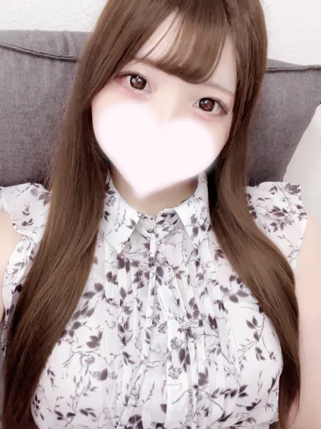新人もえかティアラ