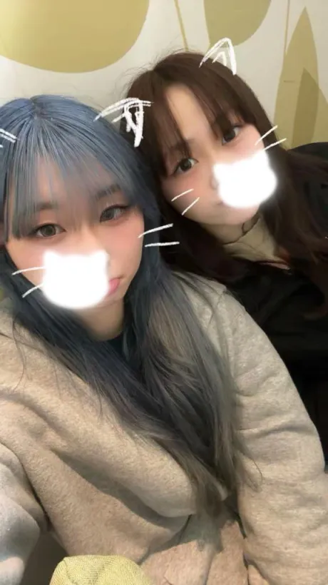 にゃん🐱/よる