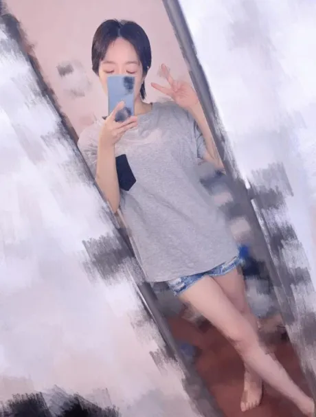 出勤してます✌🏻✨️/こよみ