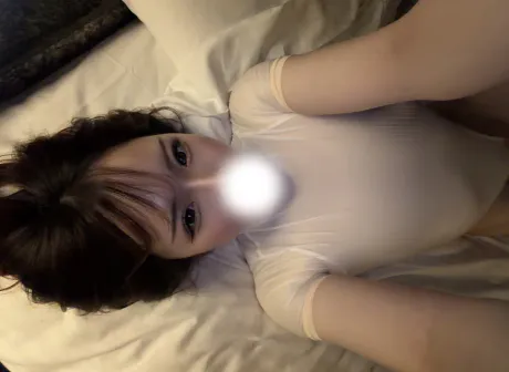 密着しよ❓/新人きあ☆性欲強めなＭっ娘美少女