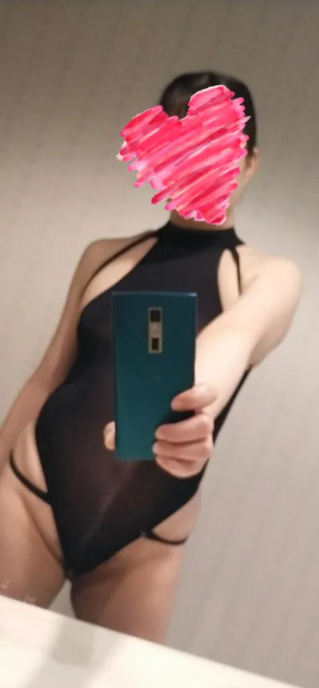 椎名 【電撃復活の人気美妻】のブログ 出勤で～す😘
