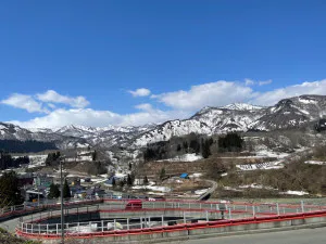 エモい/りょう 奥様