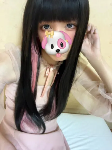 あとむ（ニューハーフ）人妻生レンタルーNTRー