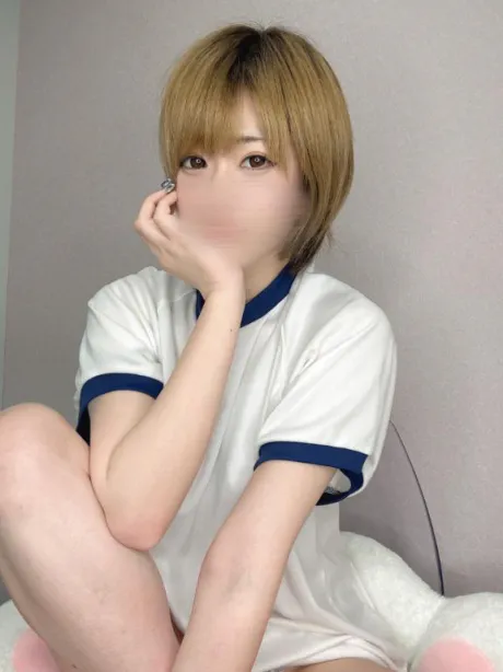 新人　りく素敵な女の子は好きですか?