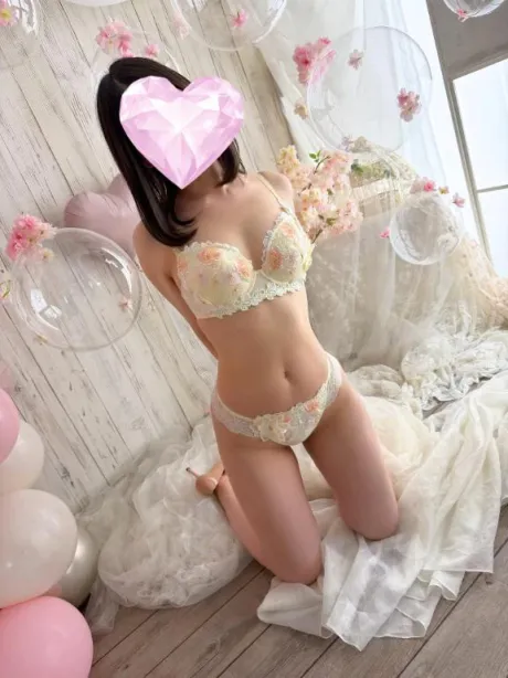 名古屋店・亜紀(あき)グランドオペラ福岡