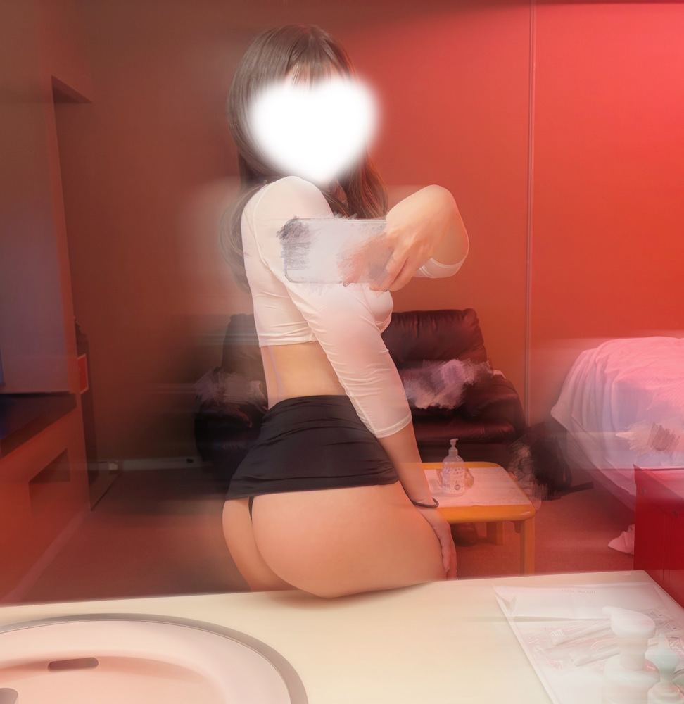 イトナのブログ 出勤中 🍬