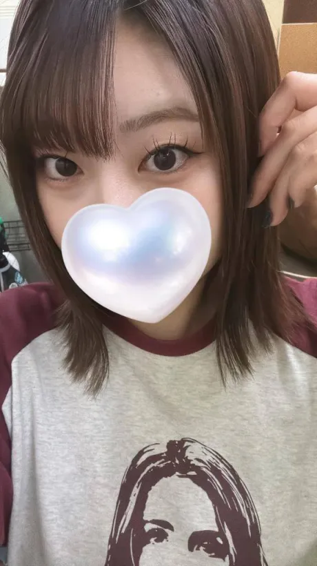 新人　えいみ素敵な女の子は好きですか?