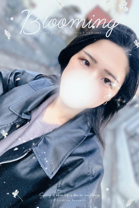 しおり素敵な女の子は好きですか?