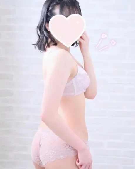 もなTEKOKI GIRLS COLLECTION