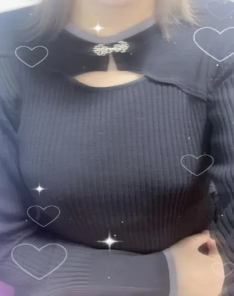 出勤してます🤍/ゆか