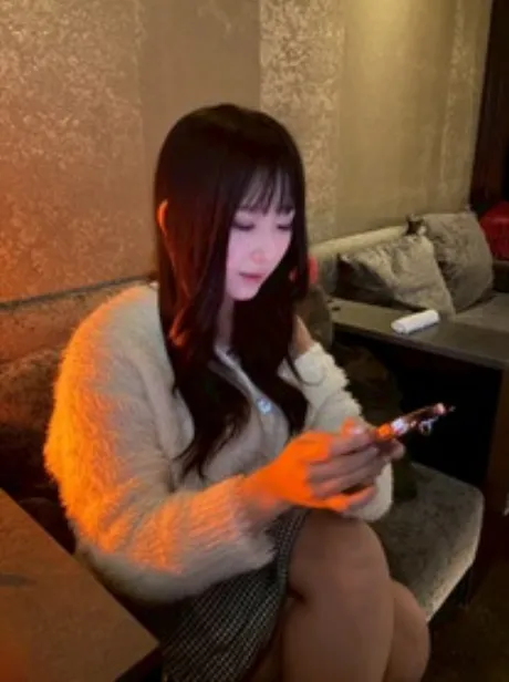 シュナ【青森】呼吸も思考も溶かしてあげるDINO～ディーノ～