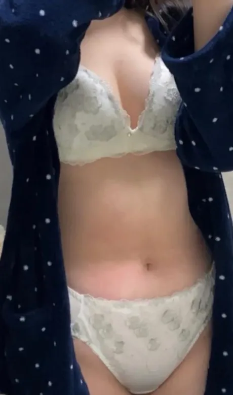 あき素敵な女の子は好きですか?