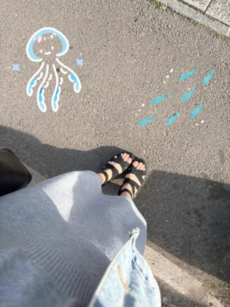 |*・ω・)ノ≡≡シュッ/しおり