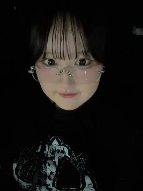 あき素敵な女の子は好きですか?