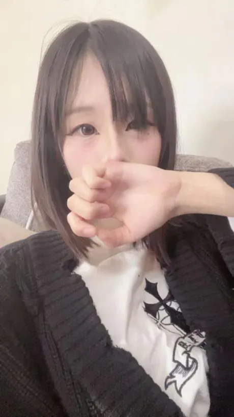 今日ナチュラルメイクで出勤してます💕💕/ぱむ