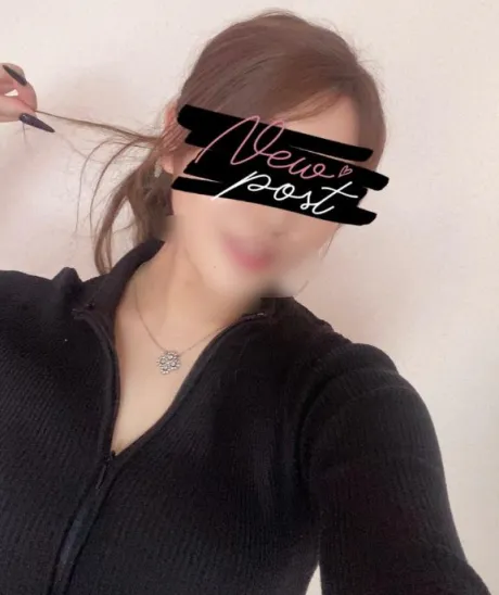 よろちく😎/ティアラ