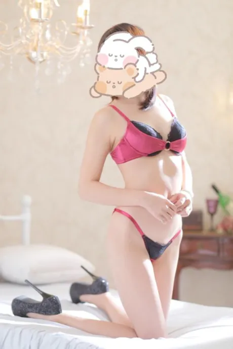 ミユキ人妻生レンタルーNTRー