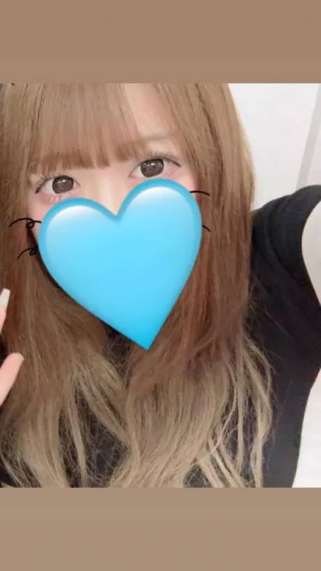 もものブログ 出勤しました🍑