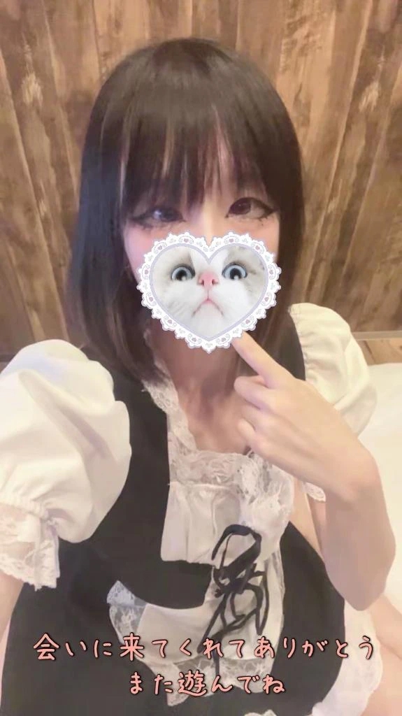 ご注文はロリ顔メイドですか？？︎💕︎︎💕︎