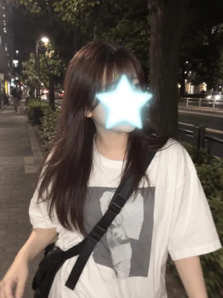 🙇‍/サラ