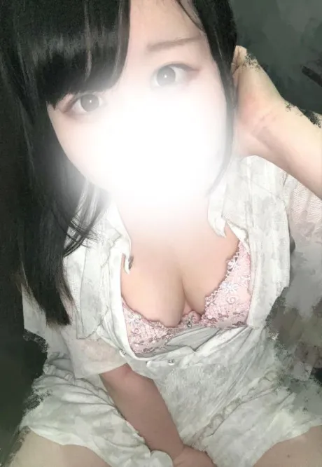 みい白いぽっちゃりさん-仙台店-