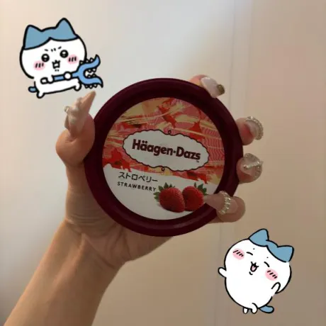 🍨🍓/新人ナギサ
