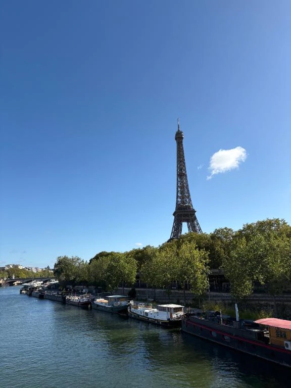 🗼🇫🇷