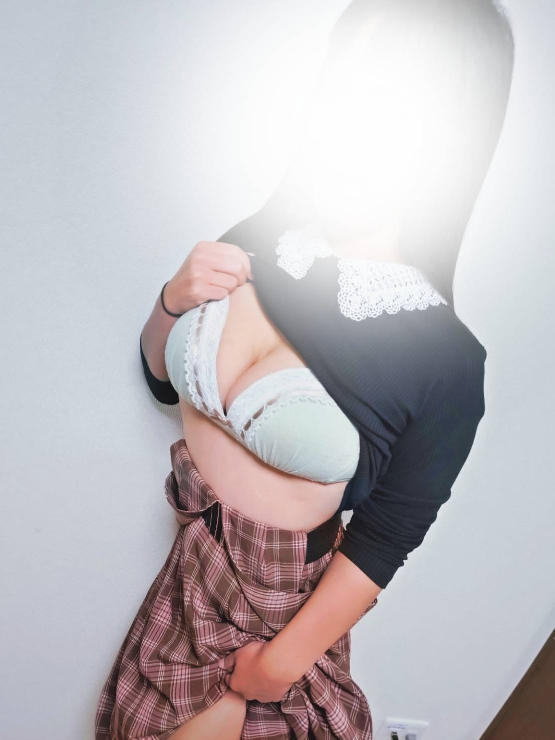 新人 かのん【人妻】デリヘル八戸prime