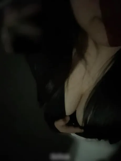 ラムールのみわです/みわ【若さはじけるGカップ巨乳】