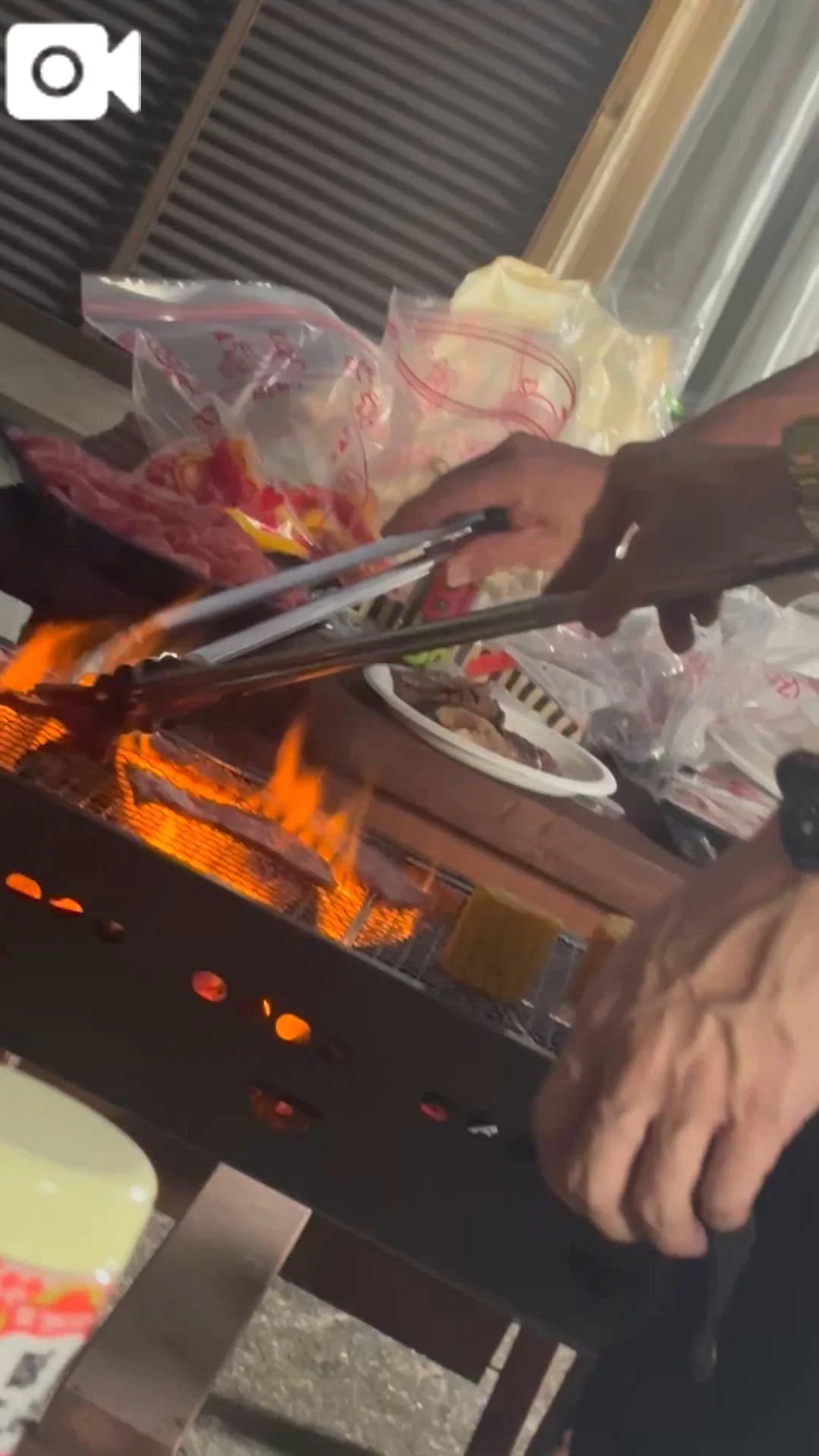 焼いてくださっています🍖