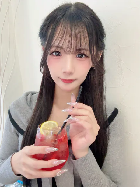後ろから、、、🍌/新人ななみ☆大洪水注意！ぬるぬる素股