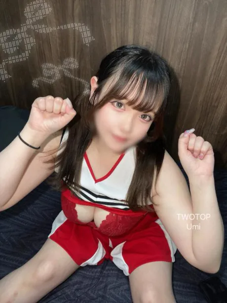 ウミTWO×TOP-ツートップ-