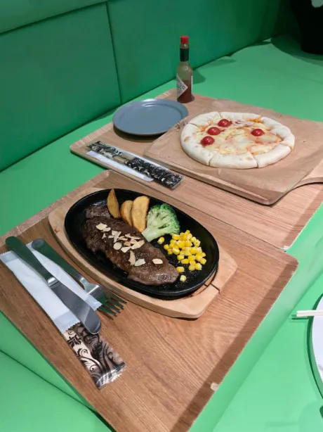 うらんエススタイルクラブ