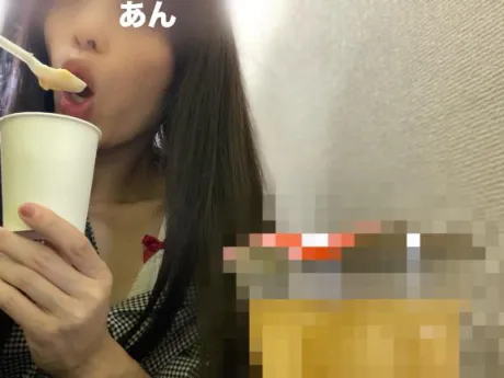 待機中のおやつクイズ❣️/あん　奥様