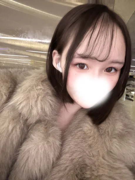 新人ももあティアラ
