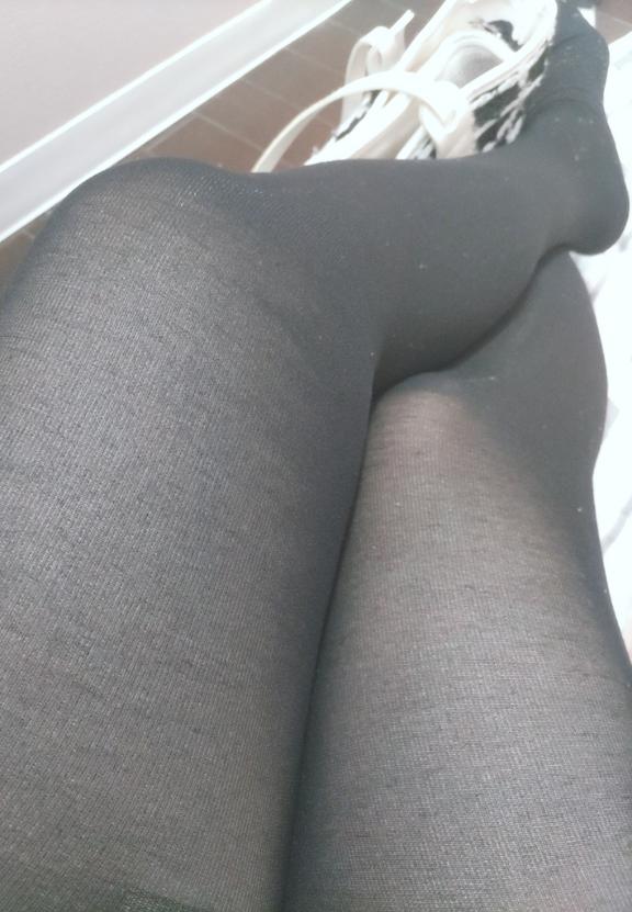 黒スト♡/新人　らん