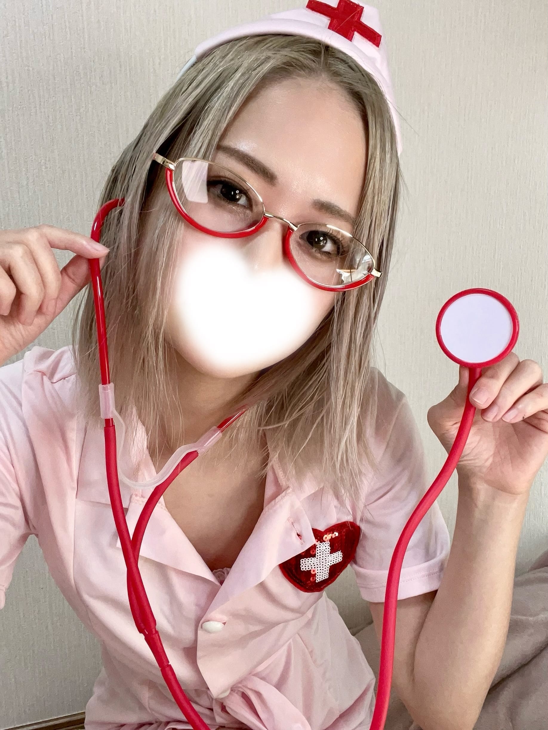 髪の毛染めました。