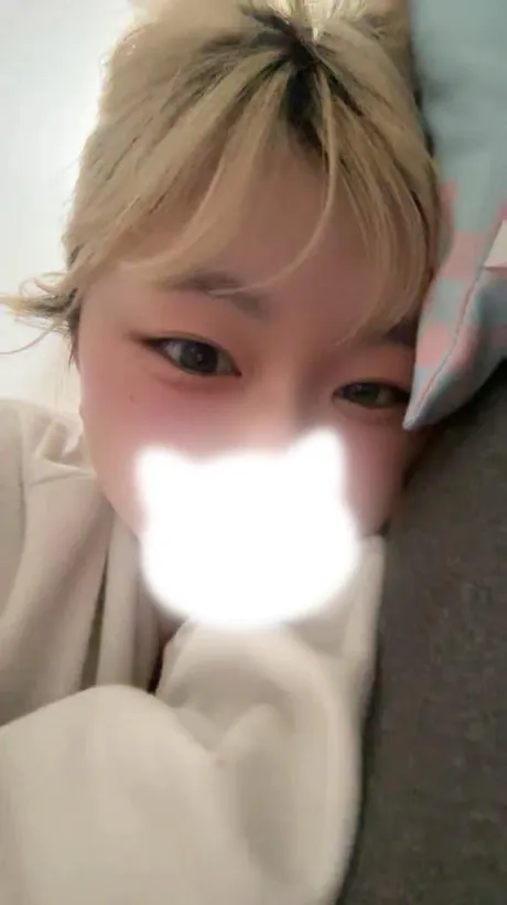 一緒に寝よっか/よる