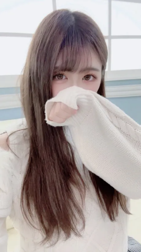 エレンのブログ 本日より 🌟