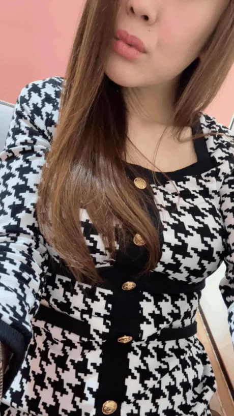 りさ　奥様SUTEKIな奥様は好きですか？
