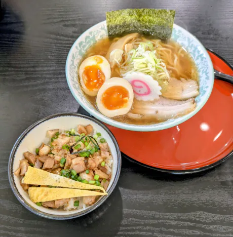 レディースサイズにしてごはんも食べる😋🩷/しょうこ