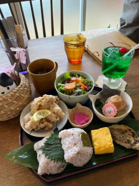 まりこ人妻の楽園