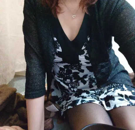 ★まみ★極上熟女店長激押し！隣の人妻お口で愛して